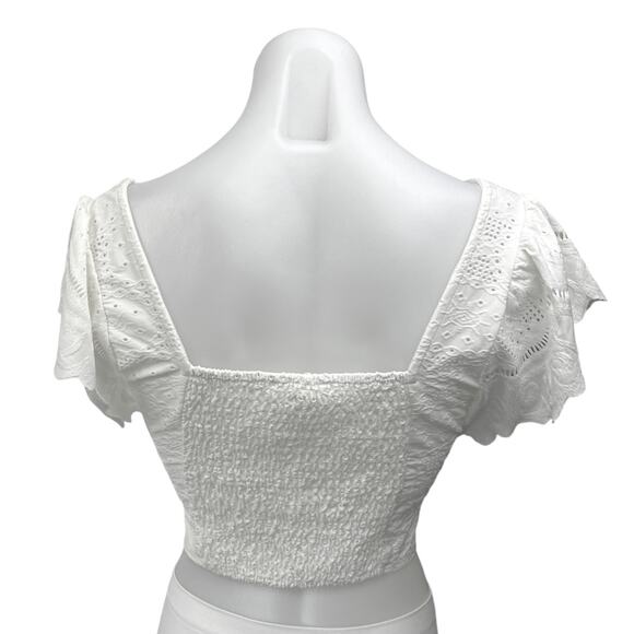 Urban Romantics White Eyelet Frill Flutter Sleeve Smocked Wrap Blouse Crop Top M - Picture 2 of 3